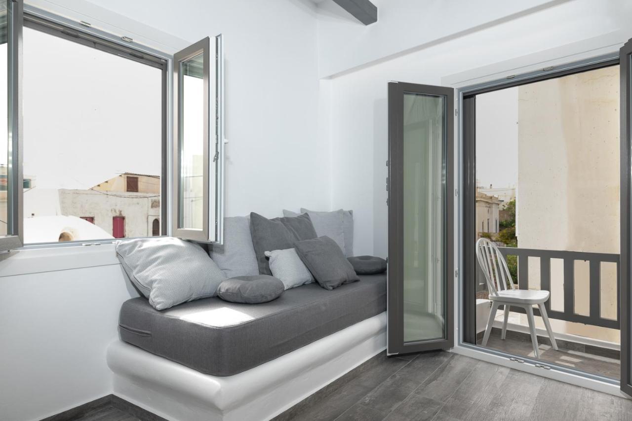 El_Puerto Luxury Port Suites Naxos City Экстерьер фото