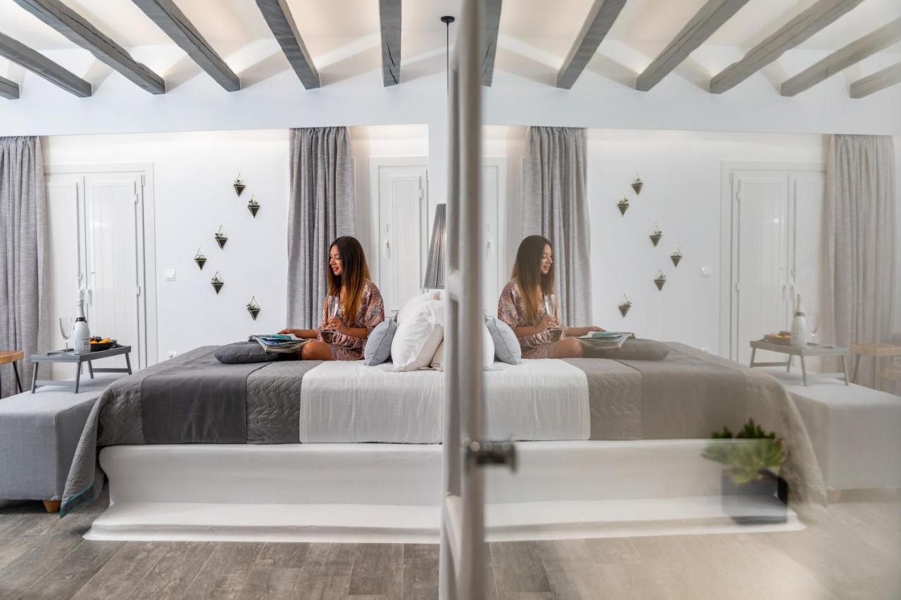 El_Puerto Luxury Port Suites Naxos City Экстерьер фото