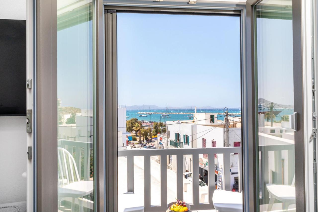 El_Puerto Luxury Port Suites Naxos City Экстерьер фото