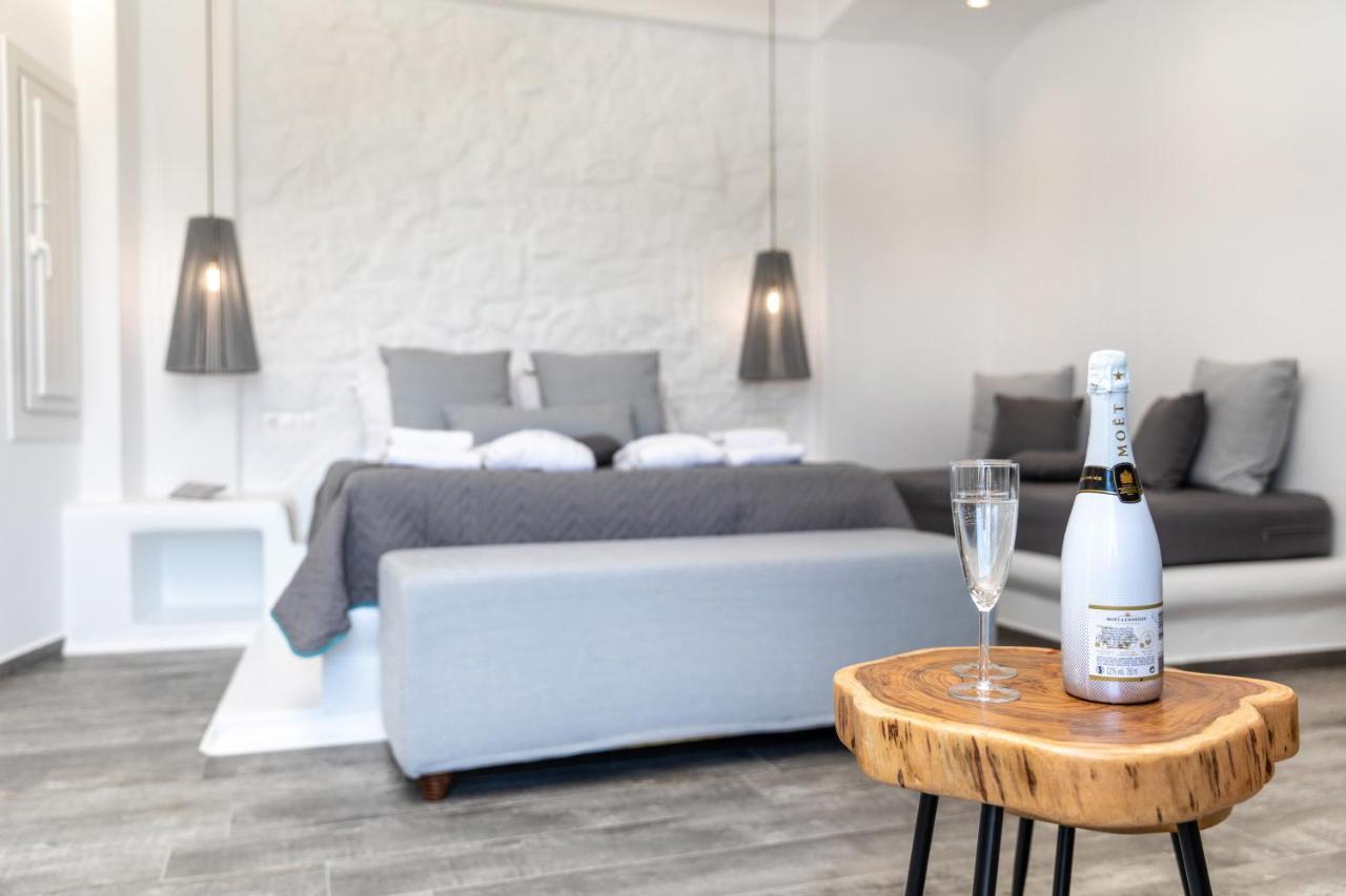 El_Puerto Luxury Port Suites Naxos City Экстерьер фото