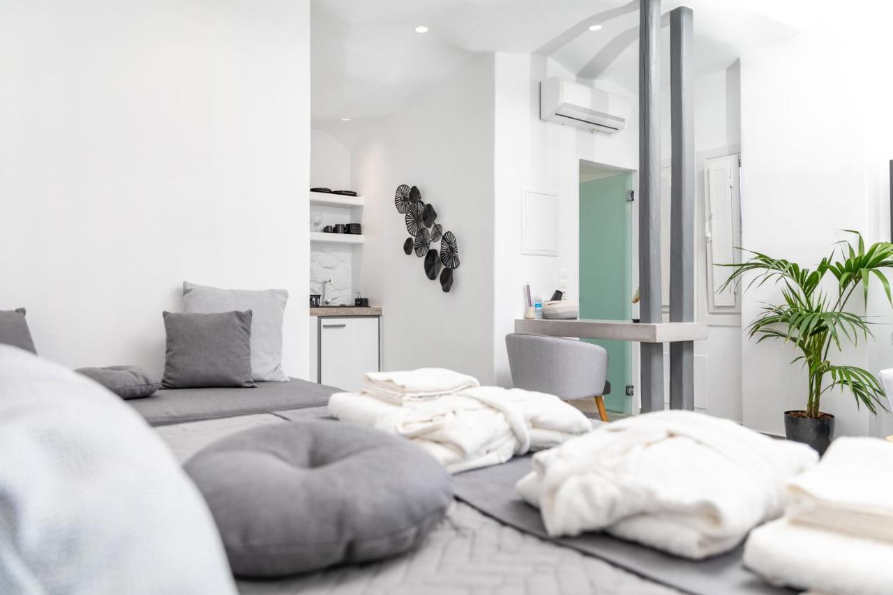 El_Puerto Luxury Port Suites Naxos City Экстерьер фото