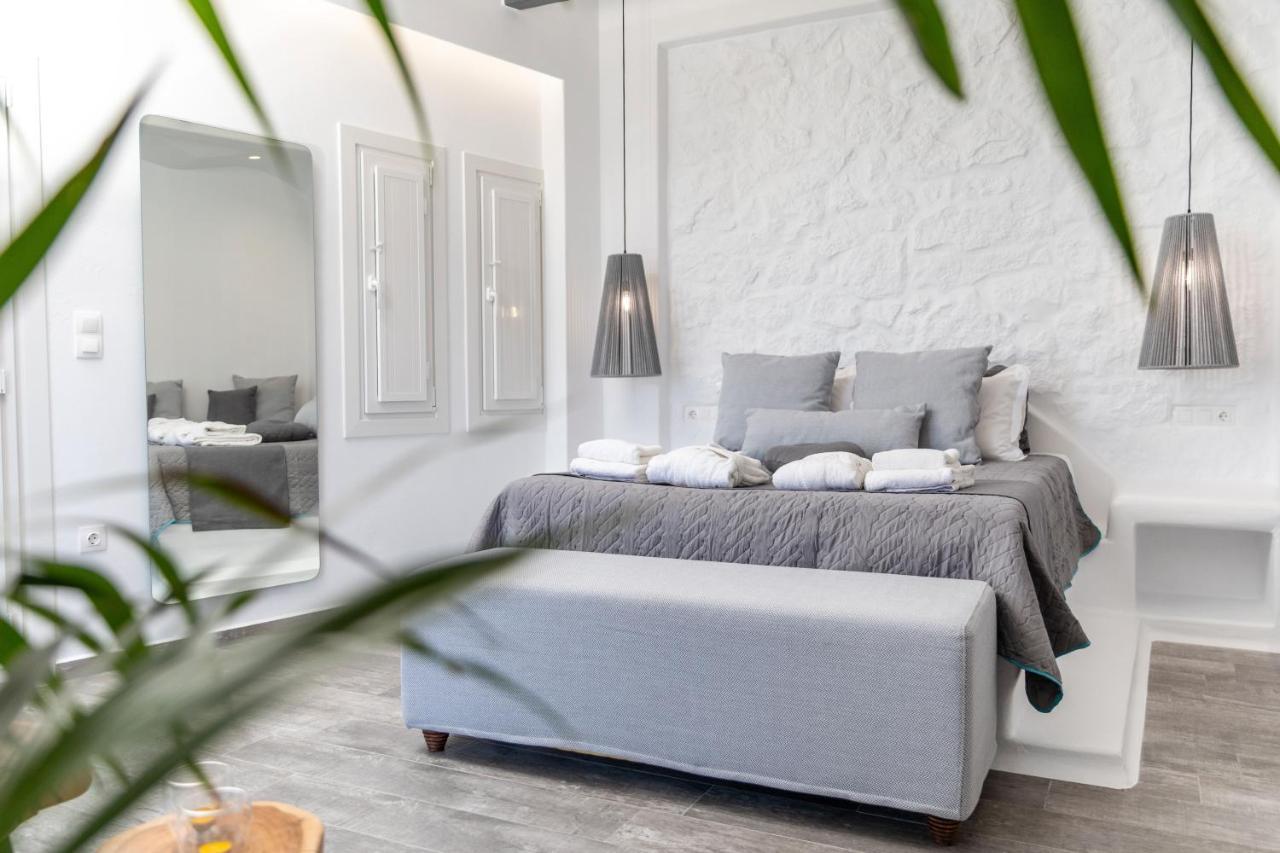 El_Puerto Luxury Port Suites Naxos City Экстерьер фото
