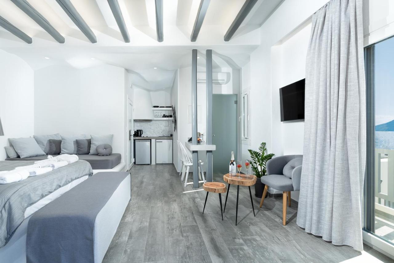 El_Puerto Luxury Port Suites Naxos City Экстерьер фото